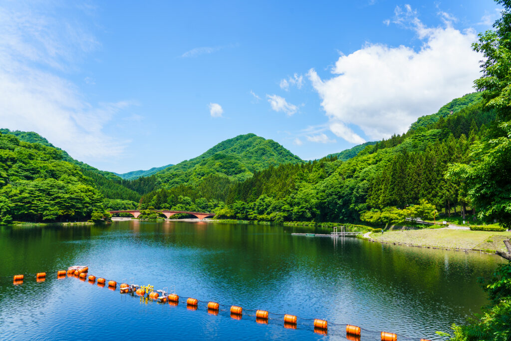 碓氷湖