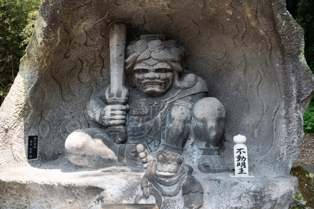 棚下不動の滝
